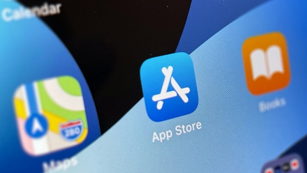 Apple warns developers it will pull apps without recent updates from the App Store