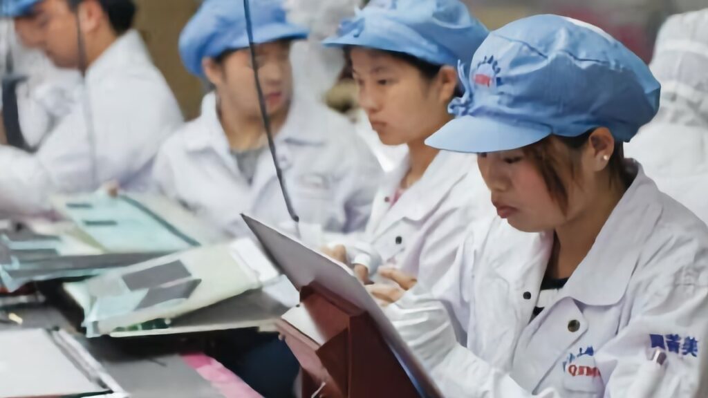 Apple talks to suppliers to increase manufacturing efforts outside of China