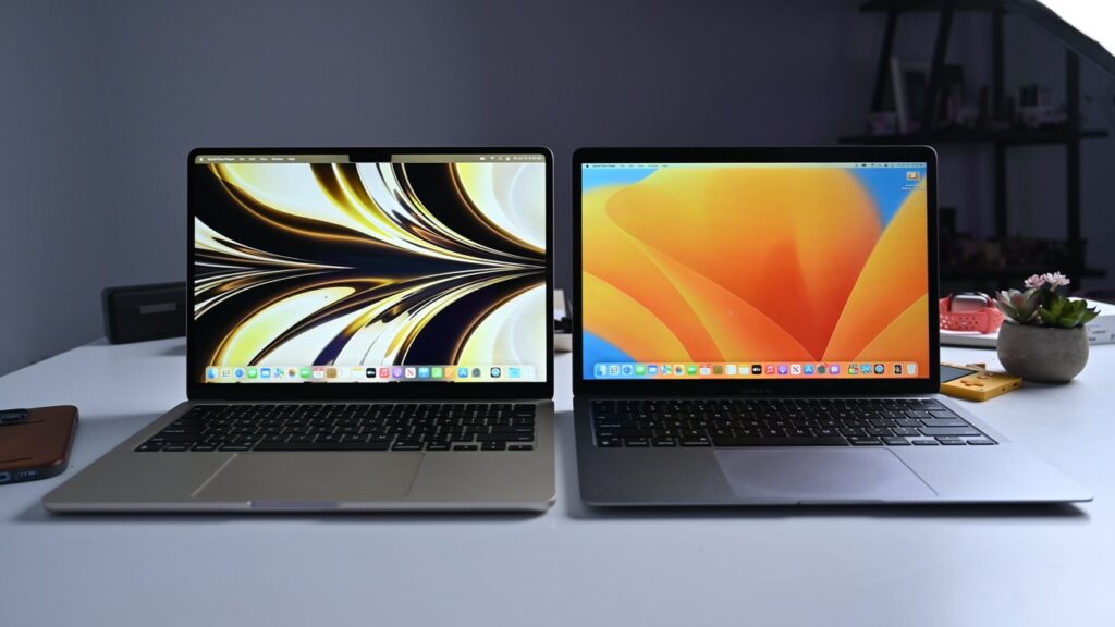 Compared: New M2 MacBook Air vs M1 MacBook Air